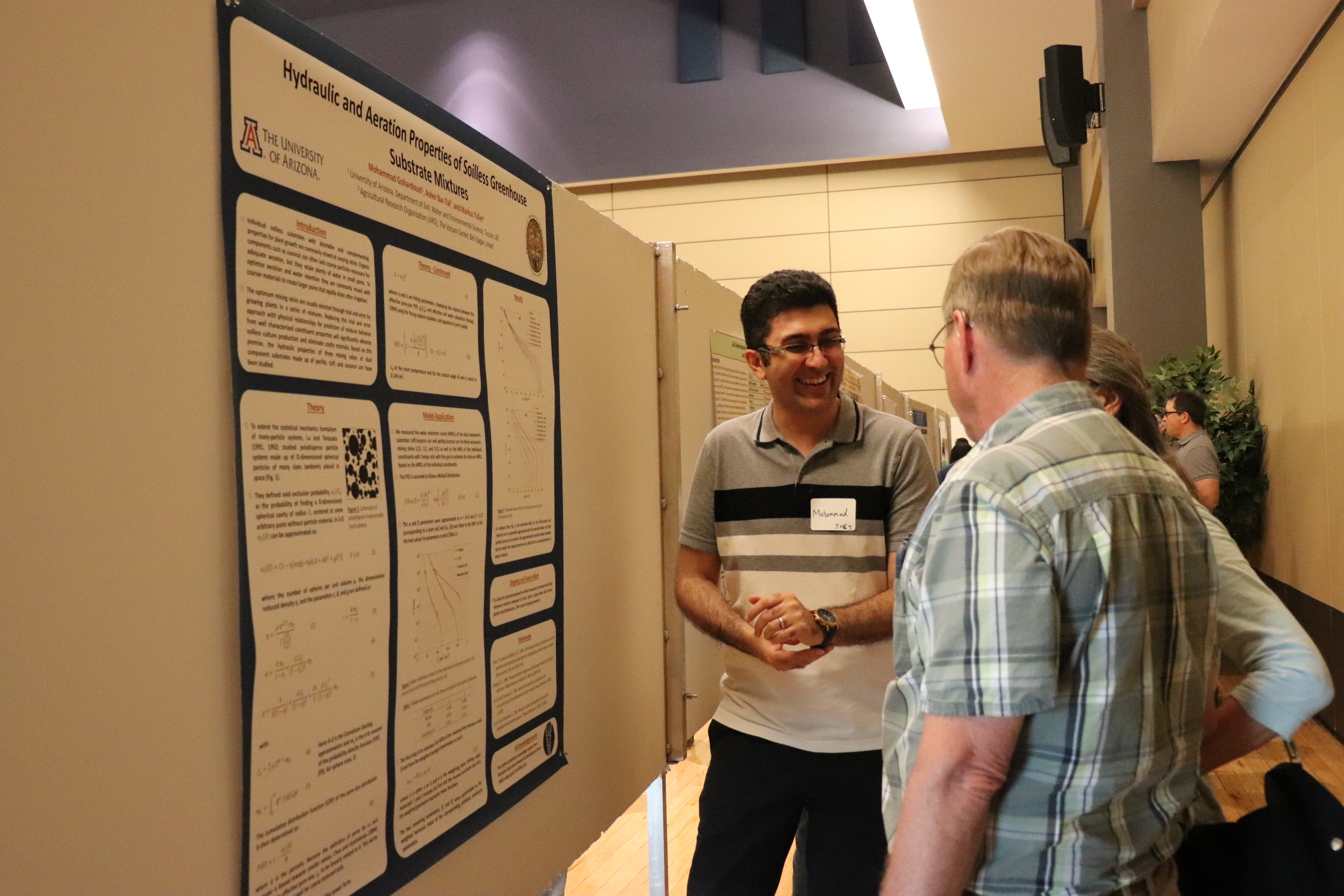 Students learn how to communicate their research at SWESx poster session